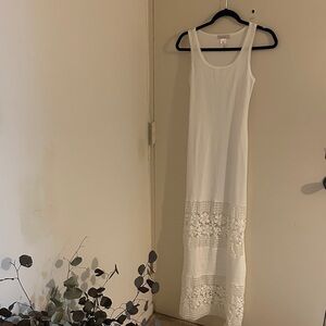 HWA Elegant Sleeveless Tank Maxi Dress with Lace. Resort, Vacation, Bridal